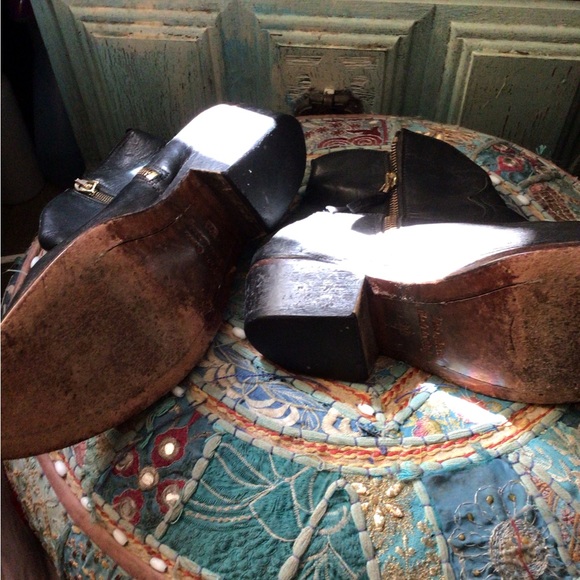 CLEARANCE SALE !2x Host Pick!! 🤩⭐️🤩vintage GOLDEN GOOSE COWBOY BOOTIES ⚡️🌟⚡️ - Picture 5 of 14